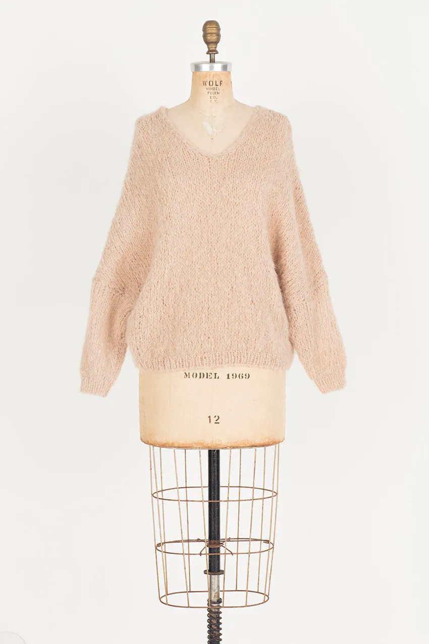 Hand knit batwing sweater V neck (Alpaca) - Camel