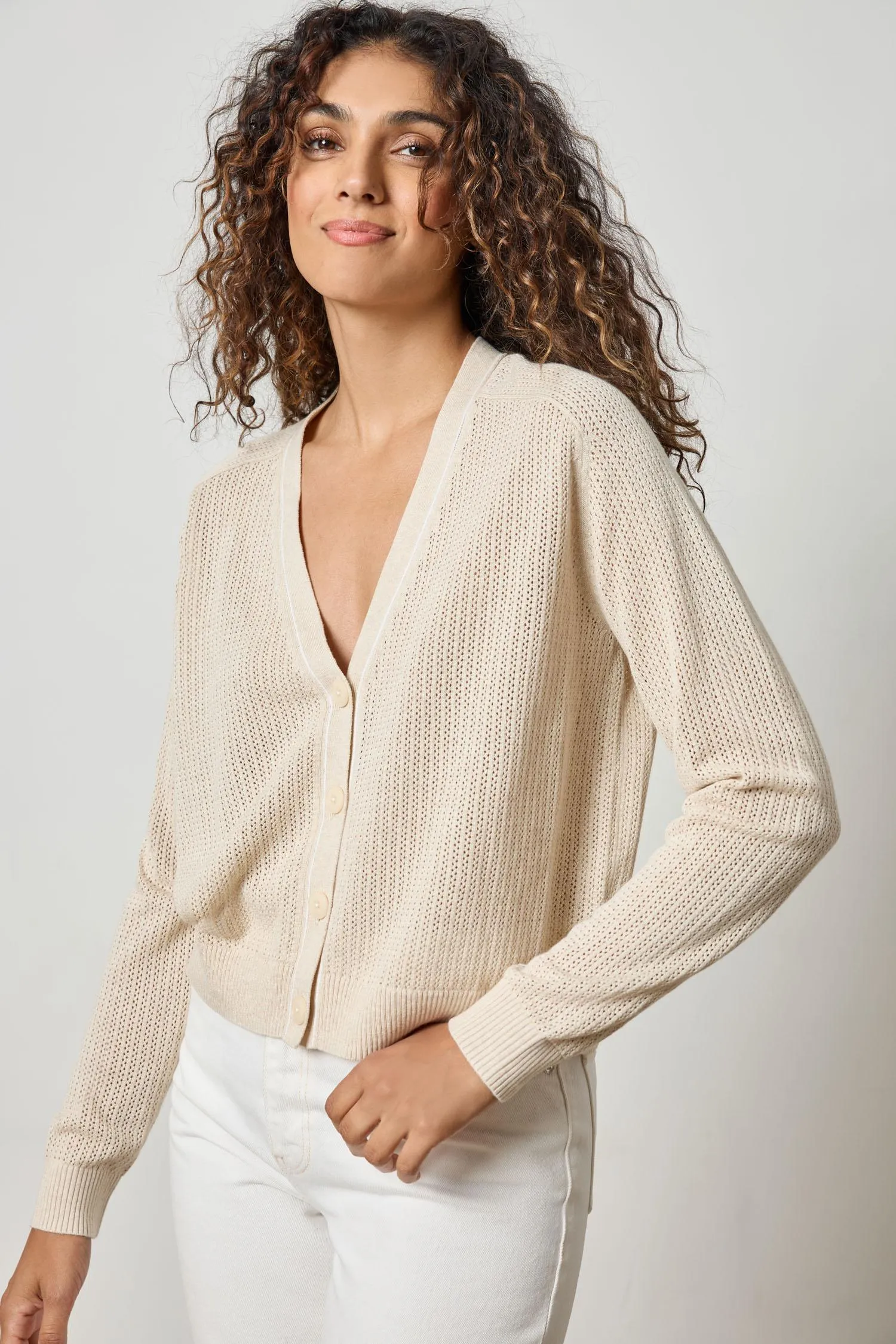 SADDIE SLEEVELESS V-NECK CARDIGAN